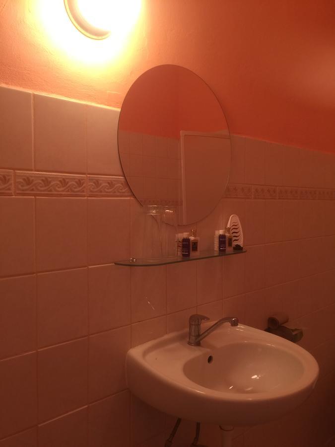 Hotel Dvorak Chrast ภายนอก รูปภาพ